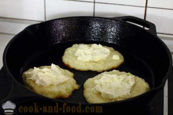 Кромпир палачинке са кисело млеко