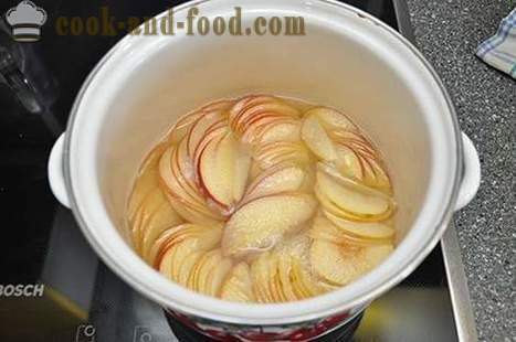 Печени розете јабуке у тесту