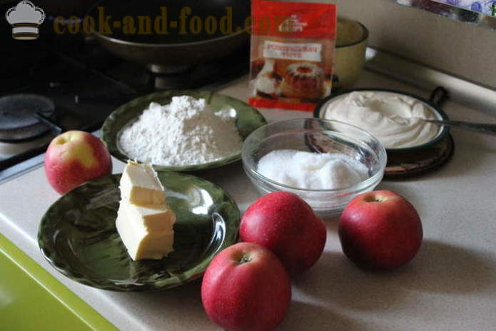 Тсветаева пита јабука рецепт је класичан турн-басед Цветаева торта са сликом