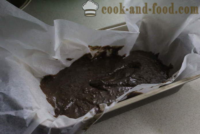 Чоколадни колач са целим крушке - како направити чоколадну торту са крушке куће, корак по корак рецептури фотографије