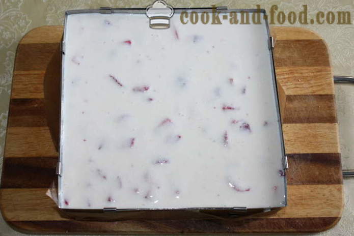 Кисело млеко сир торта са јагодама без печења - како да кувају сира са јагодама, корак по корак рецептури фотографије