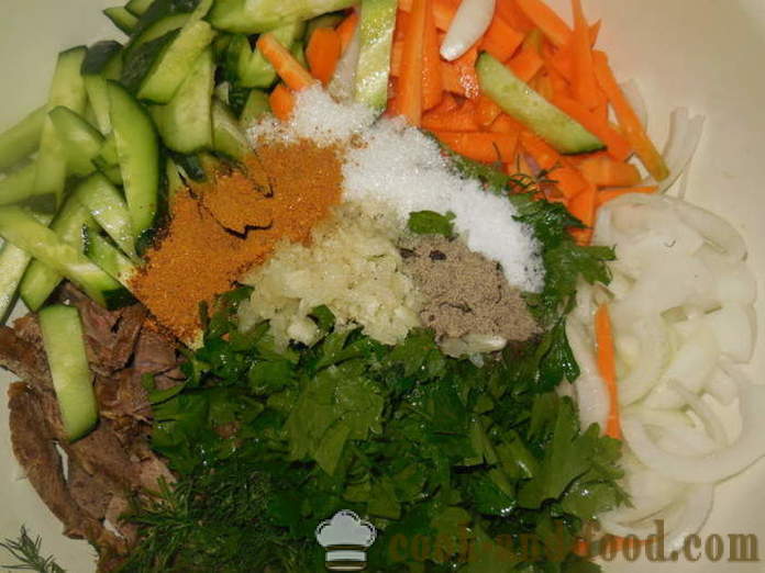 Салата са месом у корејском са краставцима и шаргарепе - кухати месо у корејском, корак по корак рецептури фотографије