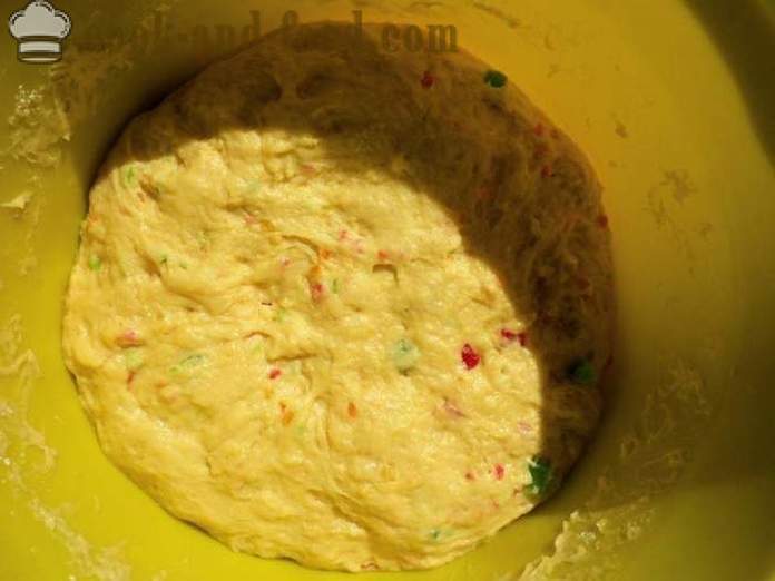 Шафран колач са протеином у праху - како да кува торту са преливом, корак по корак рецептури фотографије