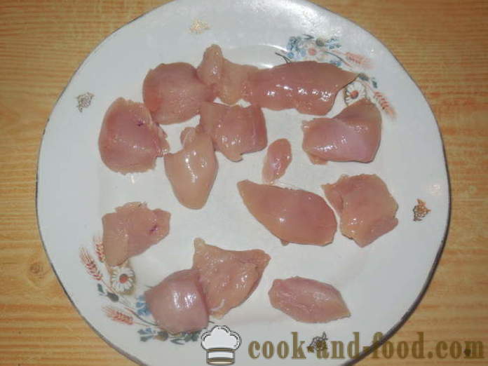 Пилетина у лиснатог теста у рерни на ражњиће - како да кува пиле на ражњиће, корак по корак рецептури фотографије