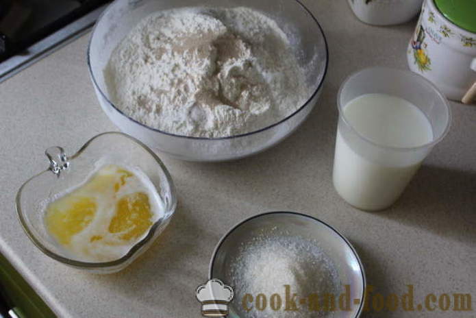 Млечно бели хлеб у реду за хлеб машину - како да се пече хлеб у млеко, корак по корак рецептури фотографије