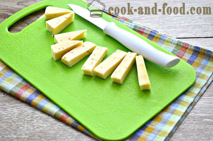 Печење шницле са сиром пуњењем - како да кува пљескавица пуњена сиром, корак по корак рецептури фотографије