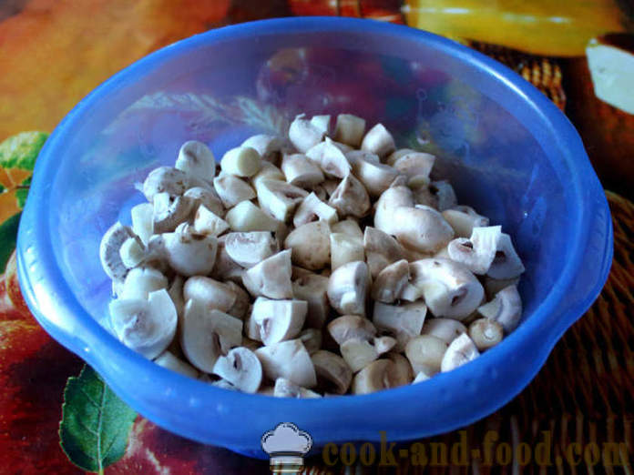 Кромпир са печуркама пеку у рерни - као што су печени кромпир са печуркама, корак по корак рецептури фотографије