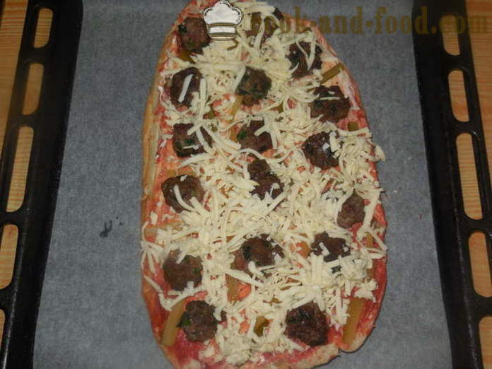 Лази дебљине Пита пица у рерни - како да кува од готовог пита пице, корак по корак рецептури фотографије