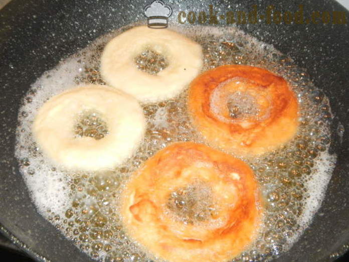 Квасца крофне на кефир - како кува крофне са квасцем тесто, корак по корак рецептури фотографије