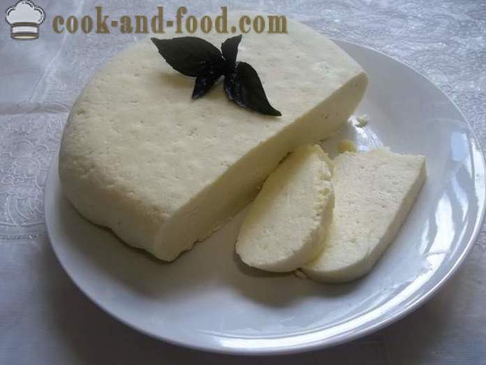 Сир сир из куће млека - како да сир код куће, корак по корак рецептури фотографије