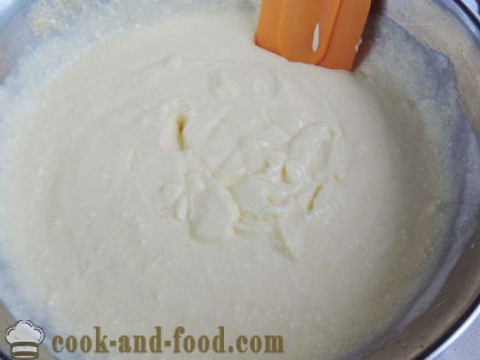 Укусна и једноставна кисело млеко пудинг са вишњама - Како направити свеж сир касеролу у рерни, са корак по корак рецептури фотографије