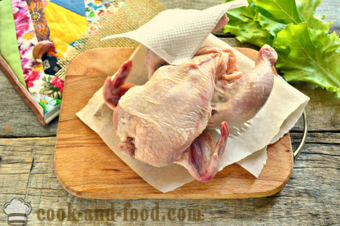 Пилетина печена у рукаву потпуно - како да се пече пиле у рерни, са корак по корак рецептури фотографије