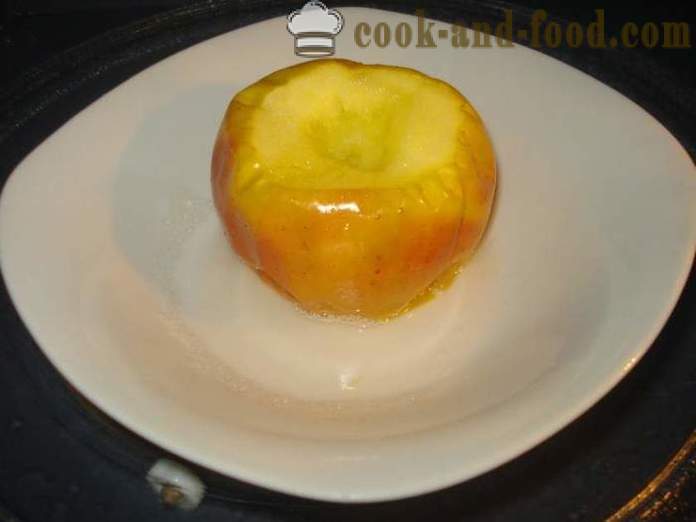 Печени јабуке у микроталасној - како да кува јабуке у микроталасној пећници, корак по корак рецептури фотографије