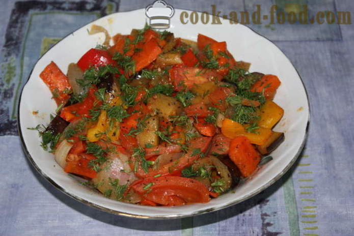 Ужареном салата са патлиџаном - како да кува вруће салату од поврћа, посхаговіи рецепт са фотографијом