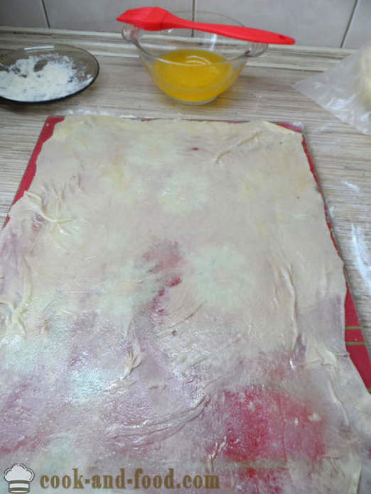 Гозлеме Турски хлеб са месом или сиром, зеленила и кромпира - како да кува турске кифле, корак по корак рецептури фотографије