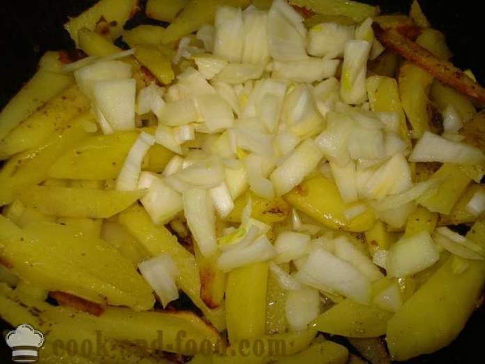 Фриед кромпир са луком - како да кувају прженим кромпиром са луком у тигању, корак по корак рецептури фотографије