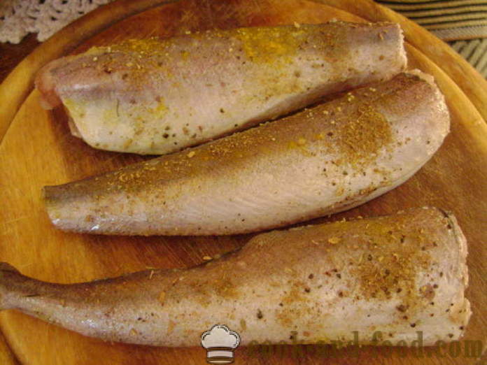 Риба тепсија - како се кува риба касеролу у рерни, са корак по корак рецептури фотографије