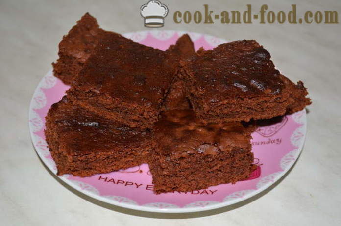 Цхоцолате бровние торта - како да чоколадне колачиће код куће, корак по корак рецептури фотографије