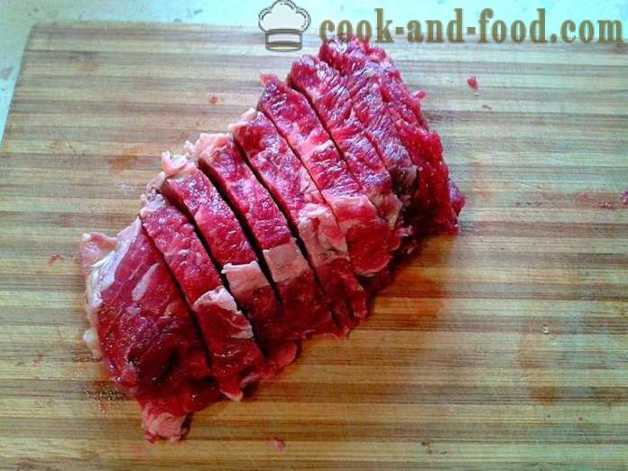 Месо ролне у плех - како да кува месо ролнице са надевом, корак по корак рецептури фотографије