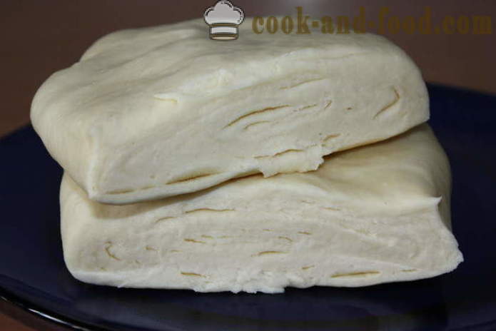 Лиснато лиснато тесто у журби - како би лиснато тесто без квасца брзо, корак по корак рецептури са Пхот