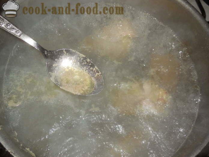 Дијететски супа чорба ћуретина са поврћем - како да кувају укусно туркеи супу, корак по корак рецептури фотографије