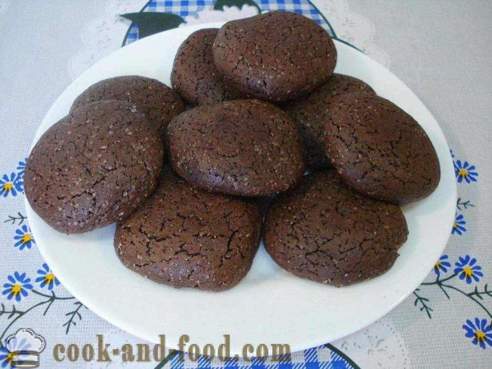 Домаћи чоколадни колачићи са какао брзо и једноставно - како да кува чоколадне колачиће код куће, корак по корак рецептури фотографије