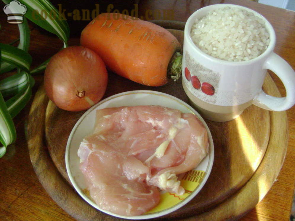 Пилав са пилетином у пан - како да кува рижото са пилетином, корак по корак рецептури фотографије