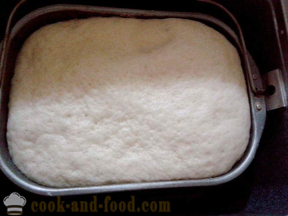 Квасац тесто за хлеб машину - како да припреми квасца тесто за хлеб машини, посхаговіи рецепт са сликом
