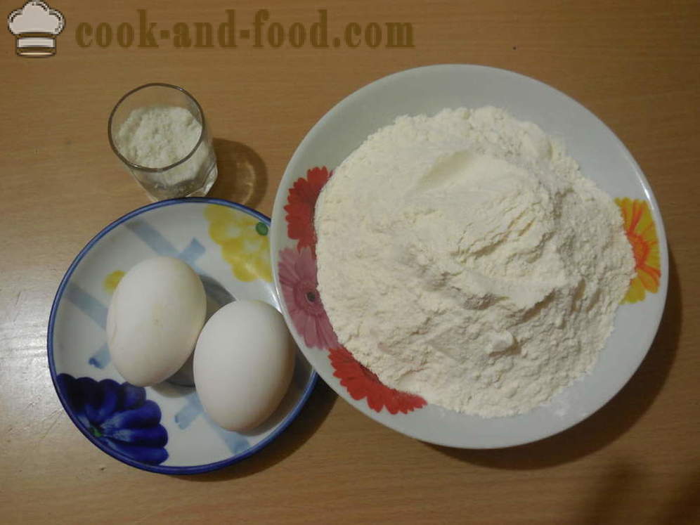 Паста на јаја, без воде - како да домаћим резанцима за супу, корак по корак рецептури фотографије
