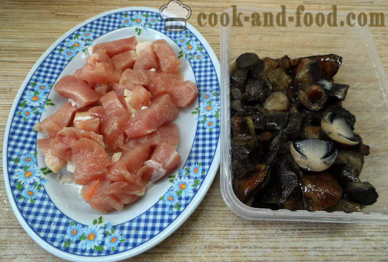 Ћуретина са печуркама у крем сосу - корак по корак како да кува ћурку са печуркама, рецепт са сликом