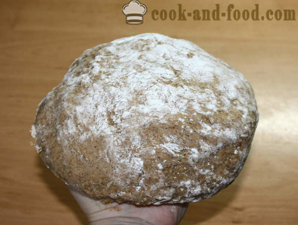 Рецепт за ражаног хлеба у пећи - како да се пече ражани хлеб код куће, корак по корак рецептури фотографије