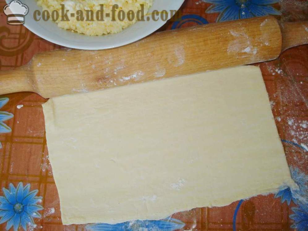 Удаха са сиром лиснатог теста - корак по корак, како да лиснато тесто са сиром у рерни, рецепт са сликом