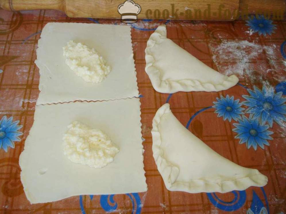 Удаха са сиром лиснатог теста - корак по корак, како да лиснато тесто са сиром у рерни, рецепт са сликом