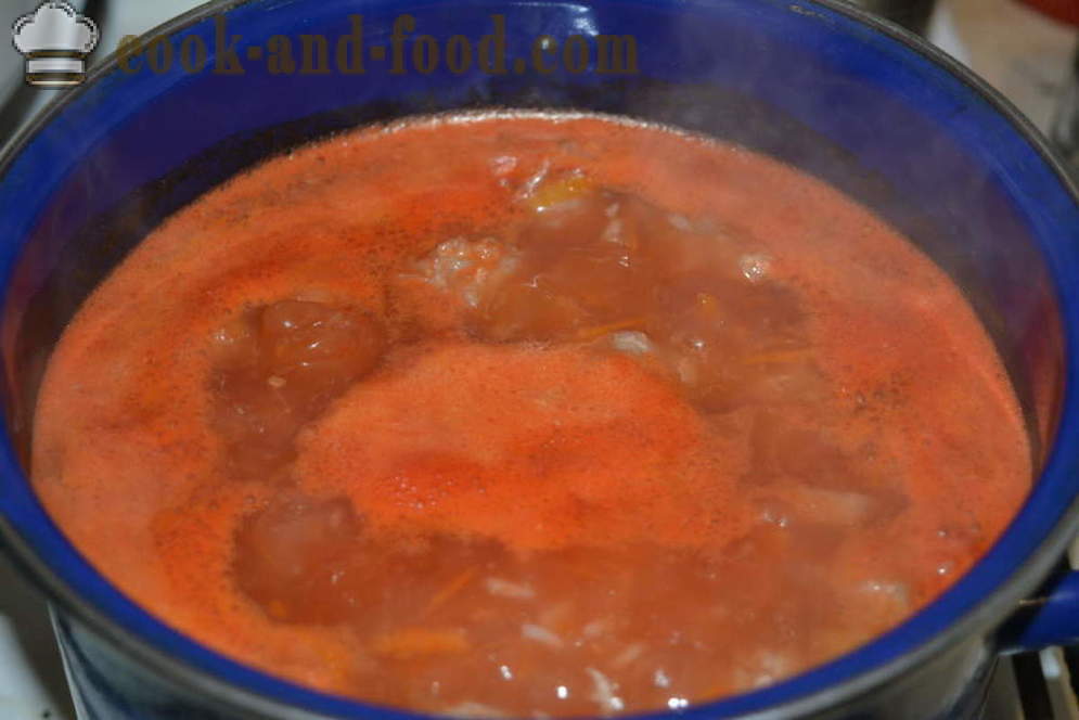 Парадајз супа са ћуфте - како да кувају супу од парадајза са ћуфте, са корак по корак рецептури фотографије