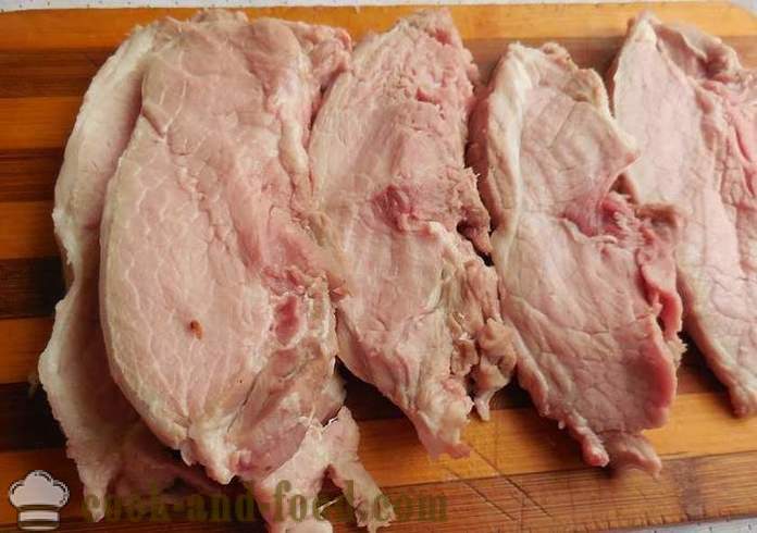 Домаћи свињске шницле са луком у тигању - Како се припремити укусне одреске, корак по корак рецептури фотографије