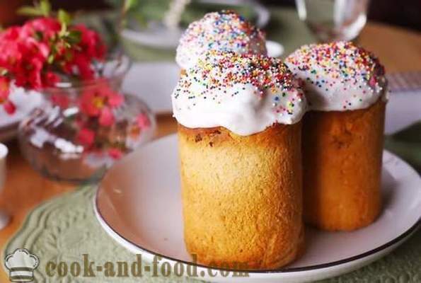 Путер Ускрс колач са шлагом и жуманца - једноставни рецепт за то како да кува и укусну торту на Роиал Опара