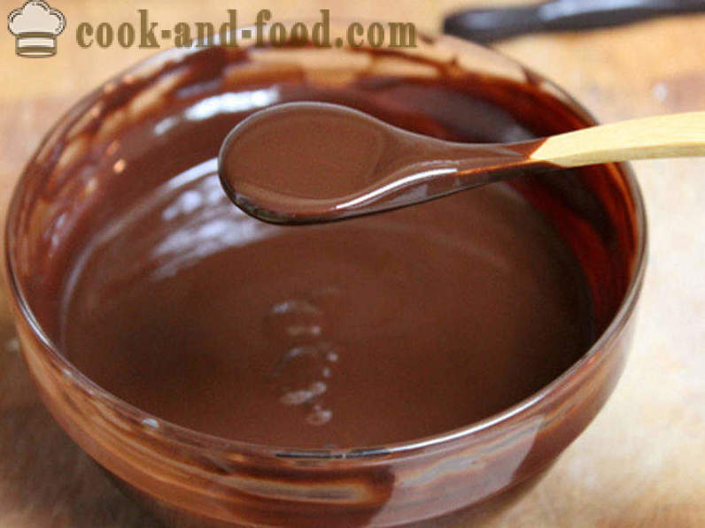 Кремаста чоколада шлаг од какао, шећер и млеко - како да направи слој чоколаде од какаа рецепт са видео