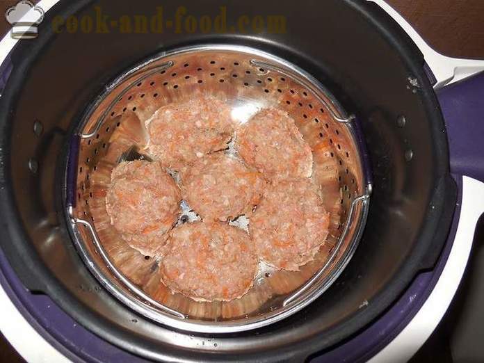 Грецханик са млевеним месом у мултиварка - како да кува ћурку Грецханик пари, корак по корак рецептури фотографија.