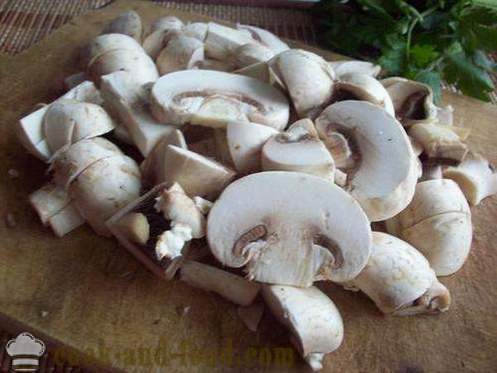 Поховане печурке са павлаком или шлагом. Једноставно и укусно рецепт са корак по корак фотографијама.