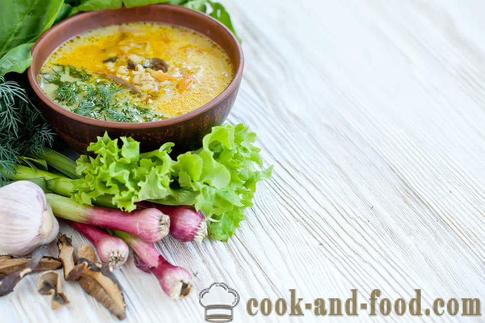 Припрема необична јела: супа са грашком и печуркама - видео рецепт код куће