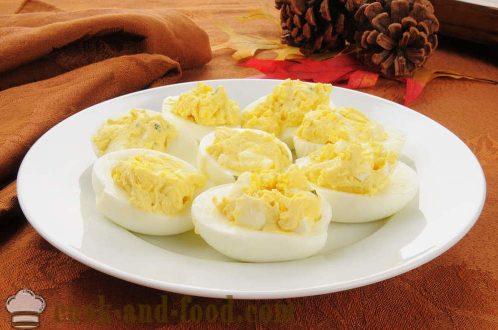 Одлично предјело: Пуњена јаја - видео рецепт код куће