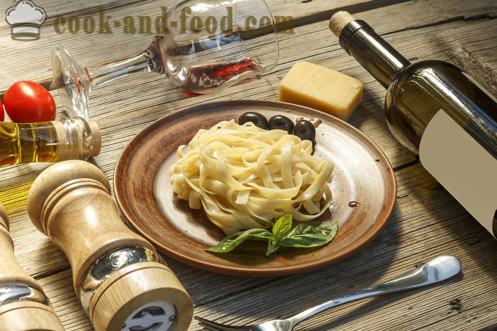 Италијанска кухиња: паста карбонара три рецепте са кремом